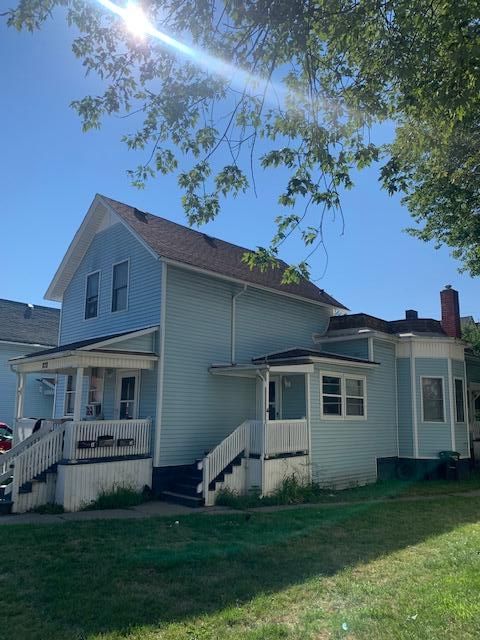 822 Wall Street Port Huron Charter Township MI 48060