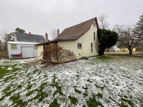 A home in Leonard Vlg