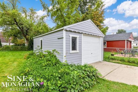 A home in Grosse Pointe Woods