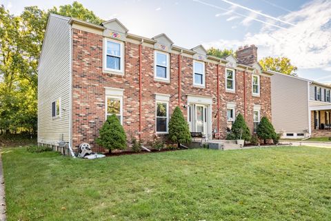 A home in West Bloomfield Twp