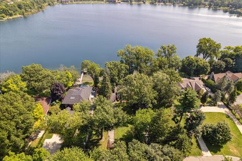 A home in Bloomfield Twp