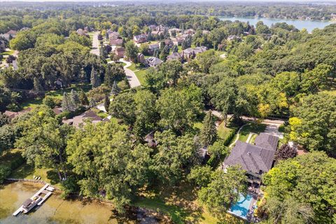 A home in Bloomfield Twp