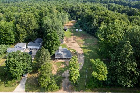 A home in Geneva Twp