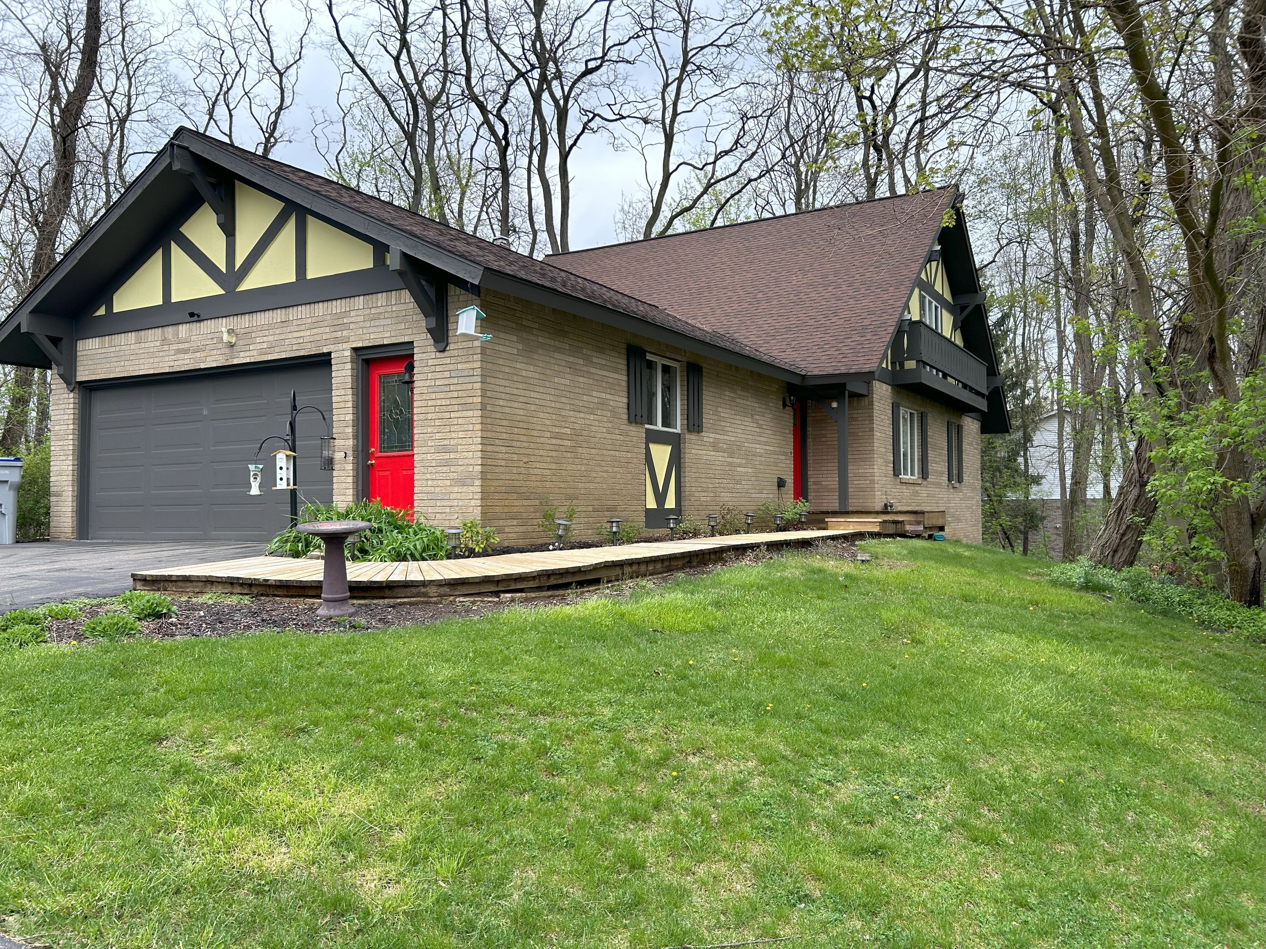 View Brighton Twp, MI 48114 house