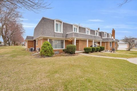 A home in WarrenCity_Macomb
