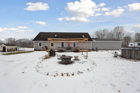 A home in Stockbridge Twp