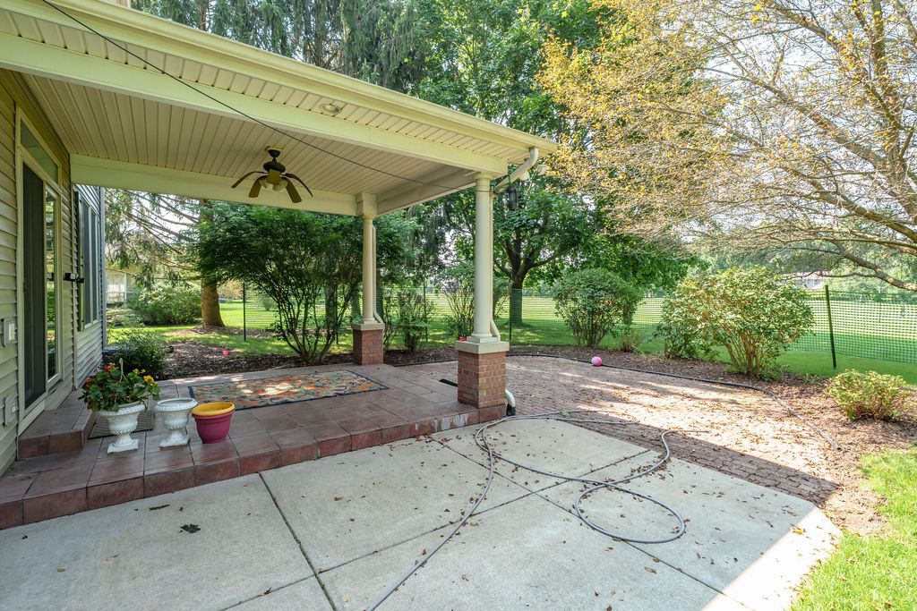 listing image 70
