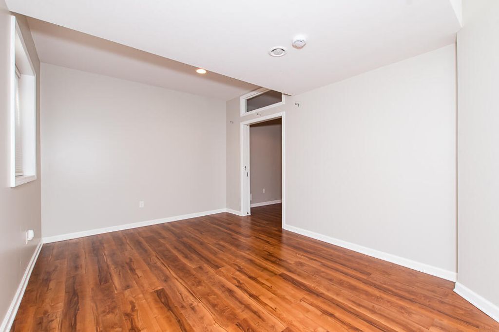 listing image 52