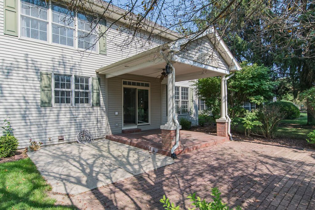 listing image 71