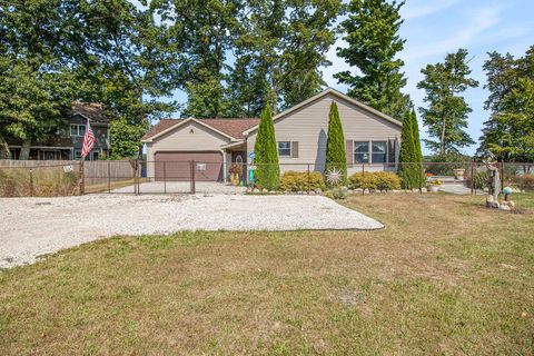 A home in Manistee Twp