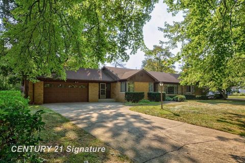 A home in Saginaw Twp