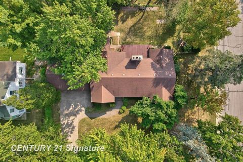 A home in Saginaw Twp