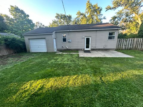 A home in Waterford Twp