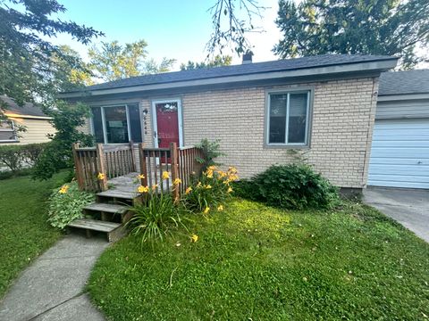 A home in Waterford Twp