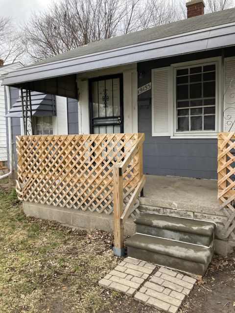 A home in Harper Woods