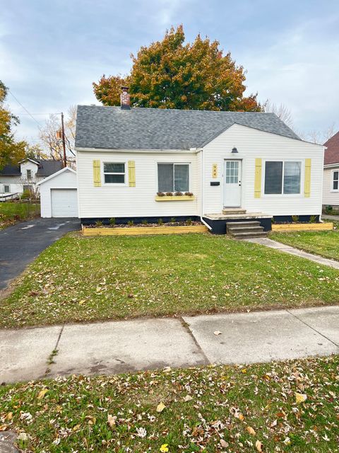 A home in Waterford Twp