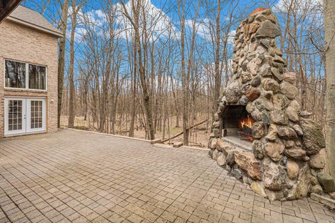 A home in Hartland Twp