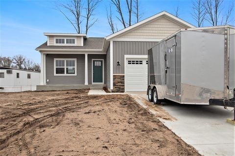 A home in Fruitport Twp