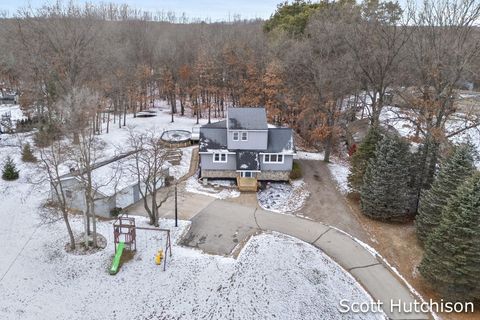 A home in Courtland Twp