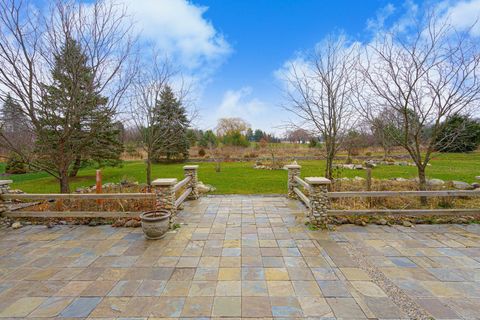 A home in Grand Blanc Twp