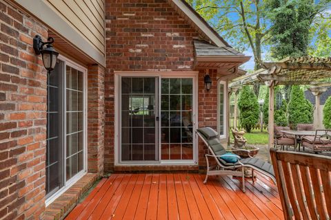 A home in Grosse Ile Twp