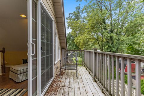 A home in Grosse Ile Twp