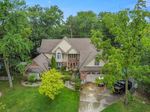 A home in Grosse Ile Twp