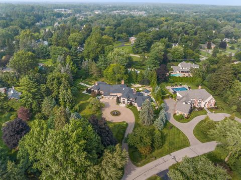 A home in Bloomfield Hills