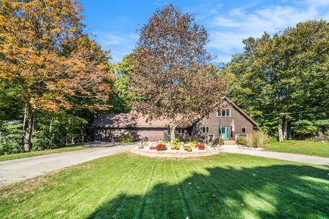 A home in Laketown Twp