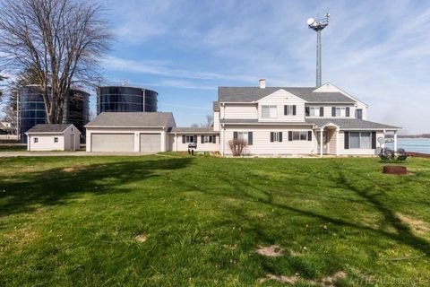 A home in Algonac