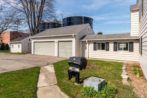 A home in Algonac