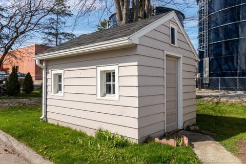 A home in Algonac