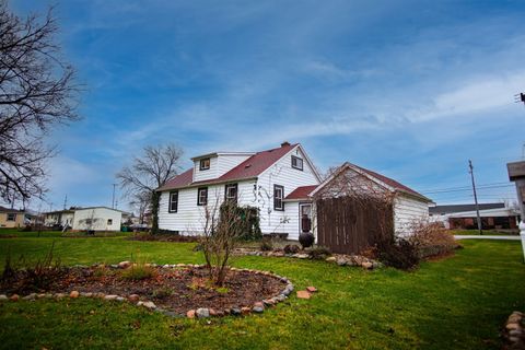 A home in Monitor Twp