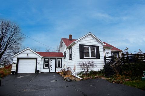 A home in Monitor Twp