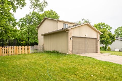 A home in Commerce Twp