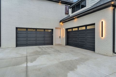 A home in Bloomfield Twp