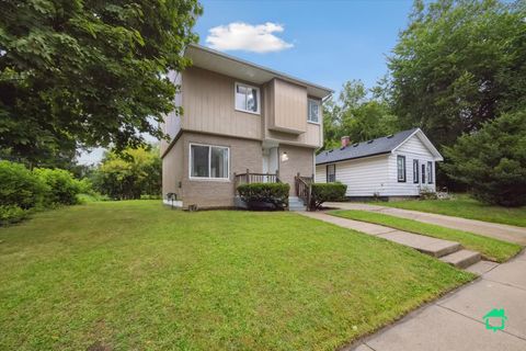 A home in Pontiac