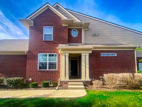 A home in West Bloomfield Twp