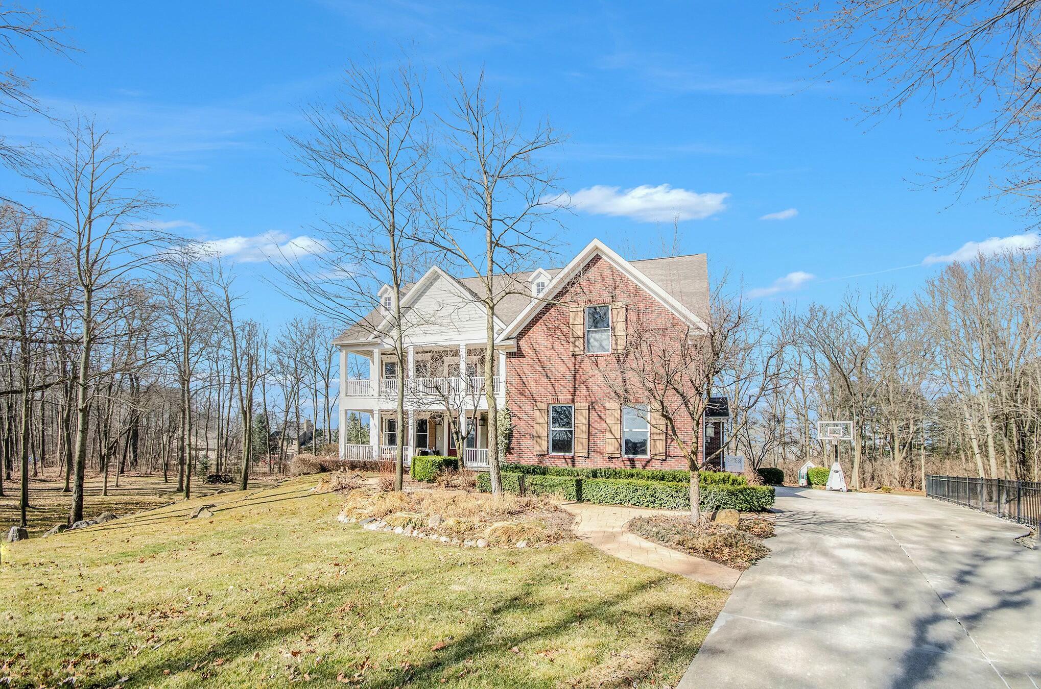 290 Shelby Court
