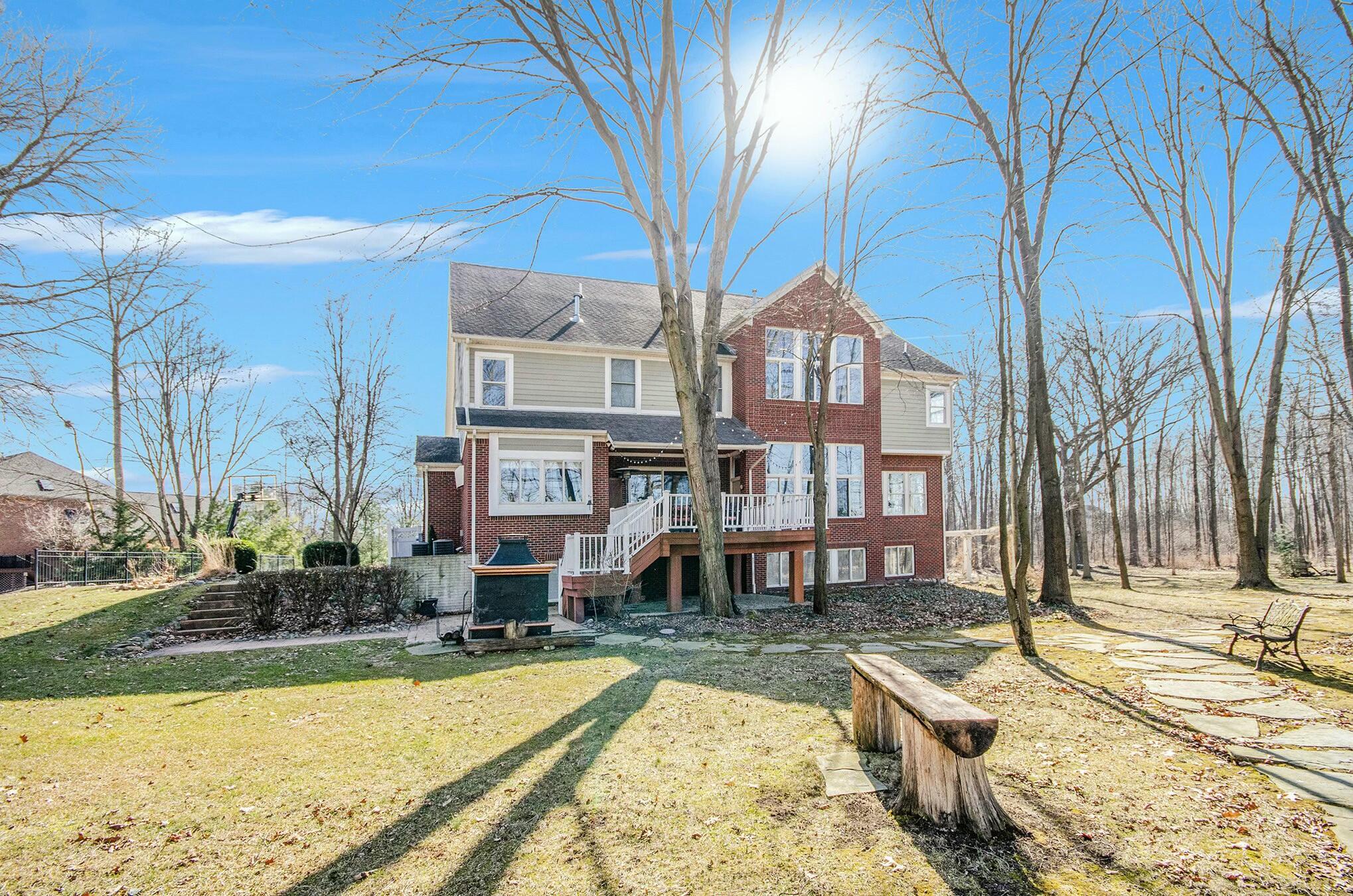 290 Shelby Court