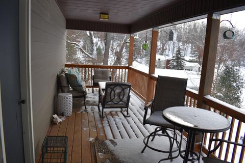 A home in Pleasant Plains Twp