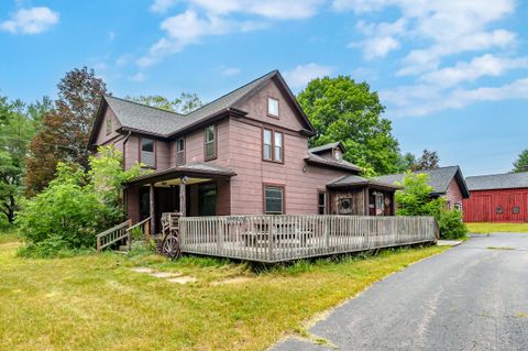 A home in Oshtemo Twp