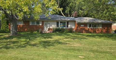 A home in Waterford Twp