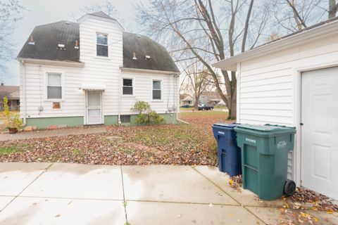 A home in Lincoln Park