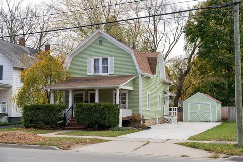 A home in Mt. Pleasant