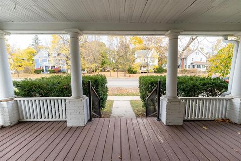 A home in Mt. Pleasant