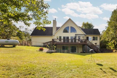 A home in Redding Twp