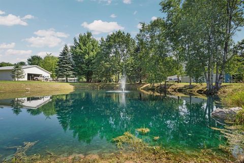 A home in Clam Lake Twp