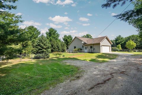 A home in Clam Lake Twp