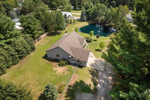 A home in Clam Lake Twp